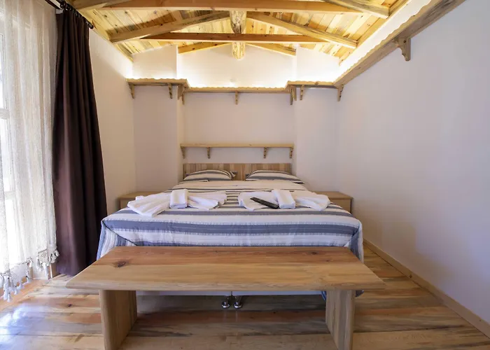 Antique Beach And Bungalow Otel Behram