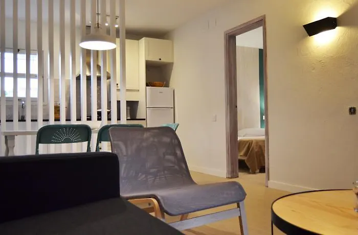 El Delfin Verde Torroella de Montgrí