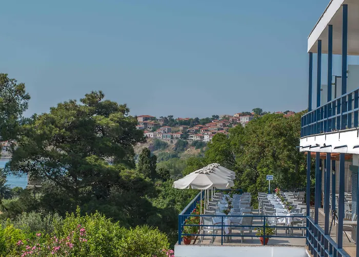 Hotel Delfinia Mythimna