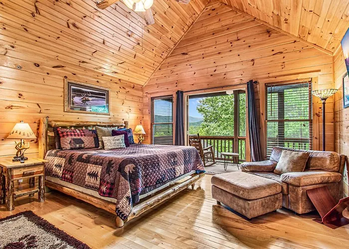 Incredible Views! - Pet Friendly - Aska Adventure Area - Bearfoot Bungalow Blue Ridge