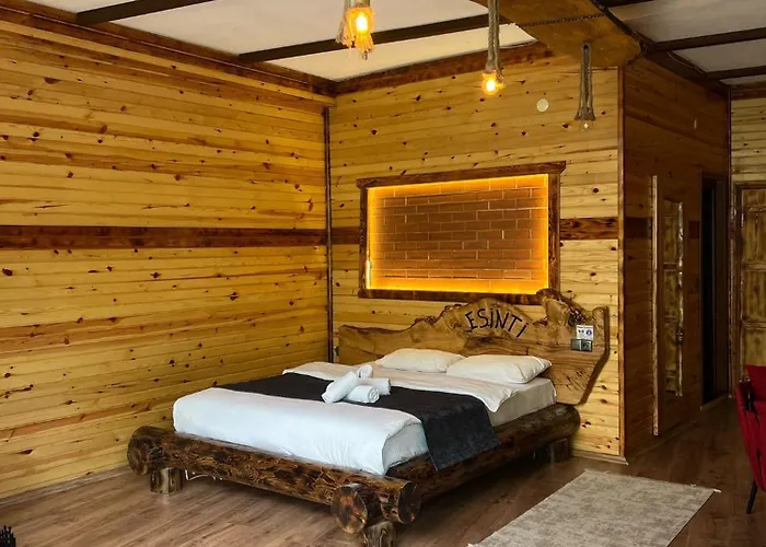 Esinti Bungalows Otel Çamlıhemşin