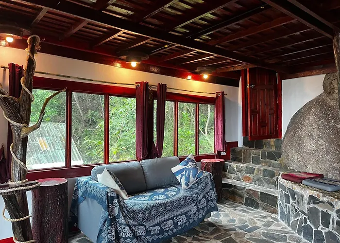 Mai Pen Rai Bungalows Than Sadet Beach