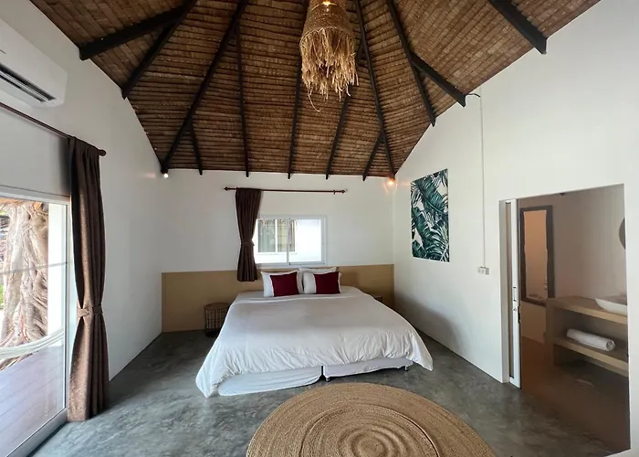Sarana Bungalows (Adults Only) Ban Tai