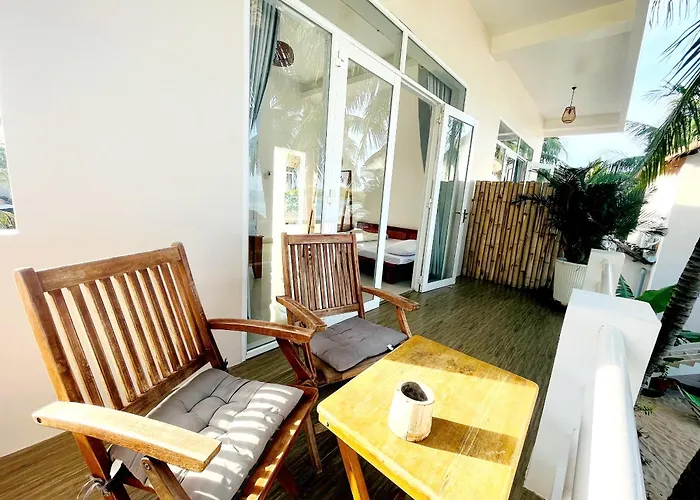 Lucky Spot Beach Bungalow Song Cau