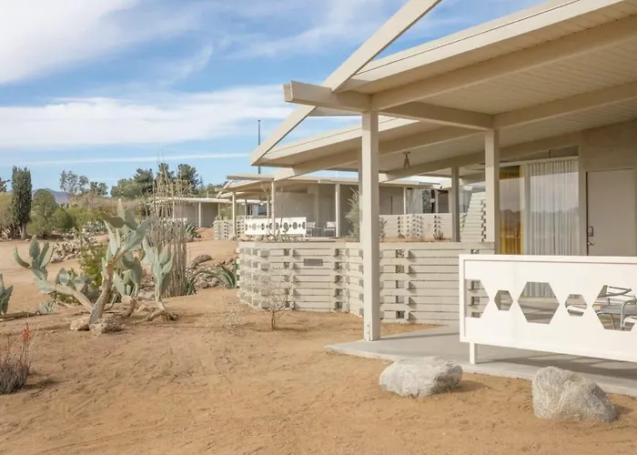 The Bungalows By Homestead Modern Joshua Tree