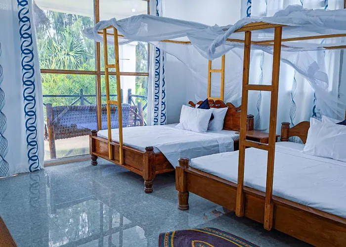 Tuna Nungwi Beach Bungalows