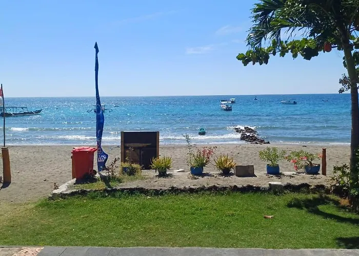 The Beach Bungalows & Turtle Sanctuary Pemuteran 
