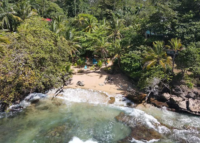 Bird Island Bungalows Bocas del Toro