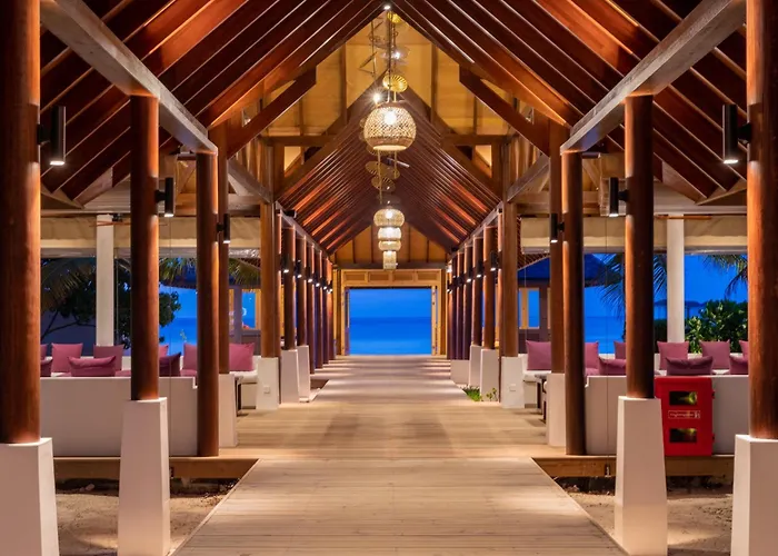 Cinnamon Dhonveli Maldives - Complimentary Speedboat Return For 2 Pax On 7 Nights Or More Stays Valid To 31 Oct 2026 & Up To 2 Kids Stay Free Malé