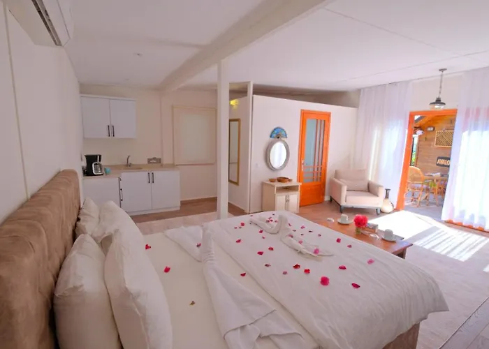 Kabak Avalon Bungalows Faralya