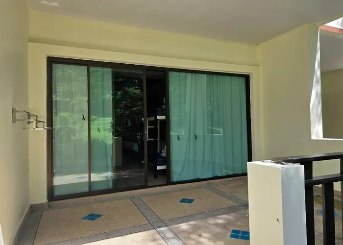 Hotel And Beach Bungalow At Lanta Resort Koh Lanta