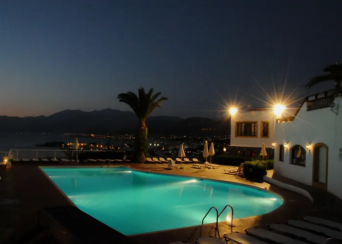 Hersonissos Village Hotel&Bungalows