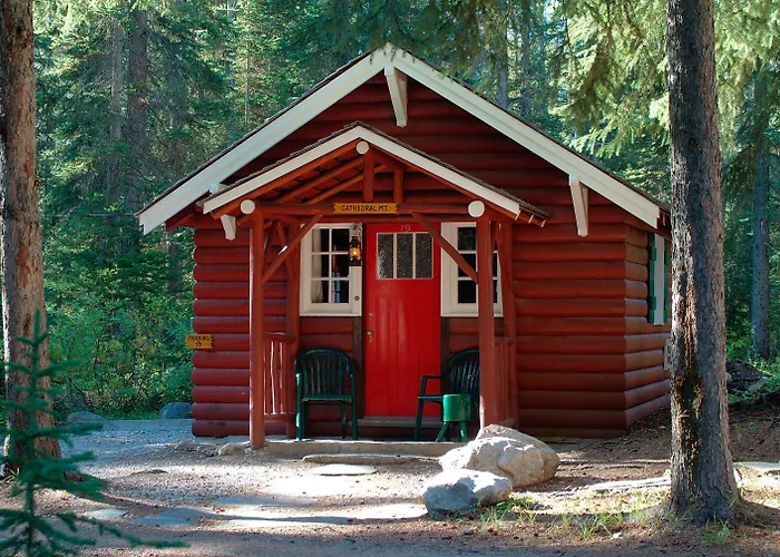 Paradise Lodge And Bungalows Lake Louise