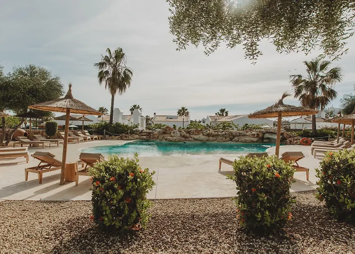 Lago Resort Menorca - Villas&Bungalows del Lago Cala'N Bosch 