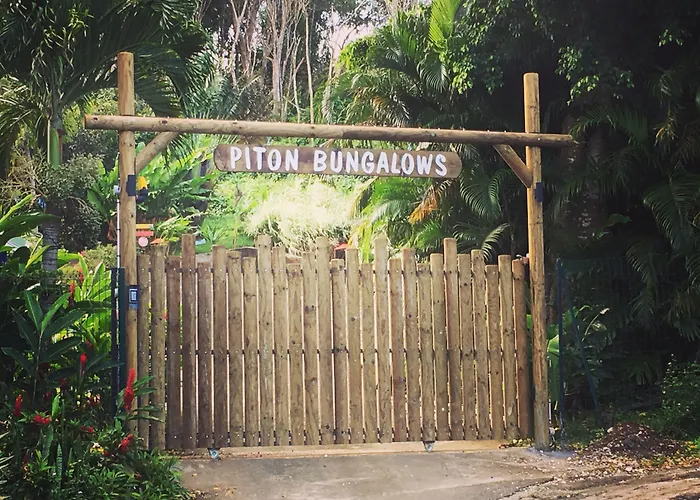 Piton Bungalows Ecolodges Deshaies