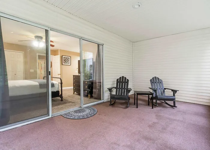 Bungalow On The Bluffs With Resort Amenities Branson