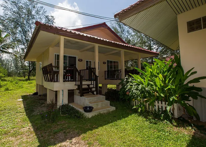 Pranee Beach Bungalows Koh Kho Khao Island