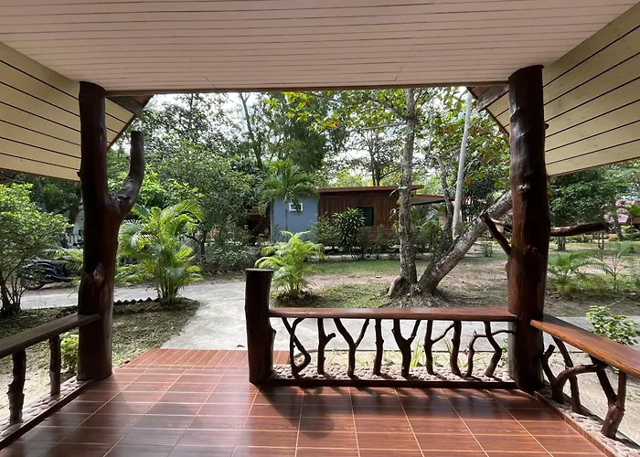 Season Bungalow Koh Jum