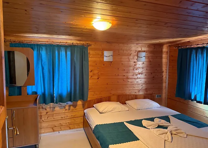 Likya Yanartaş Bungalow Çıralı