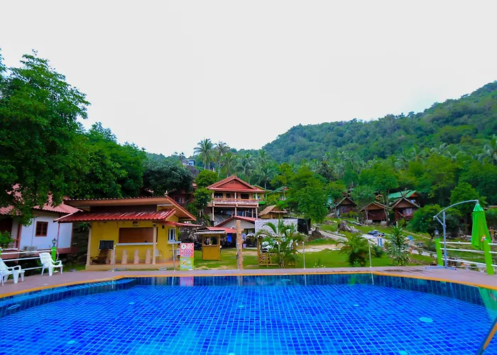 J.B.Hut Bungalows Haad Yao