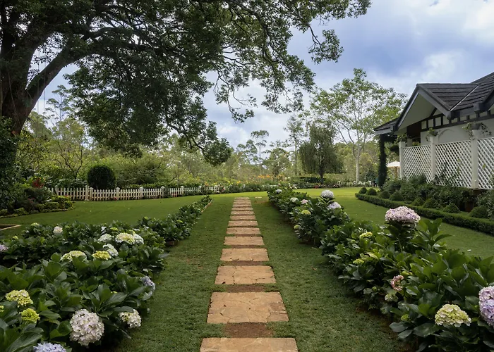 Stafford Bungalow - Exclusive Luxury Within A Private Tea Estate Nuwara Eliya