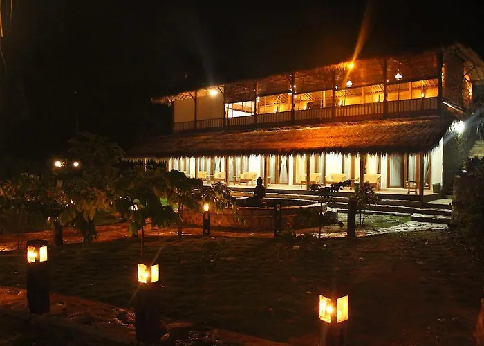 Ary'S Lagoon Bungalow & Hotel Karimunjawa