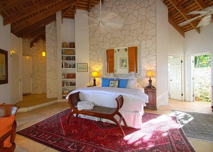 Kamalame Cay Blanket Sound