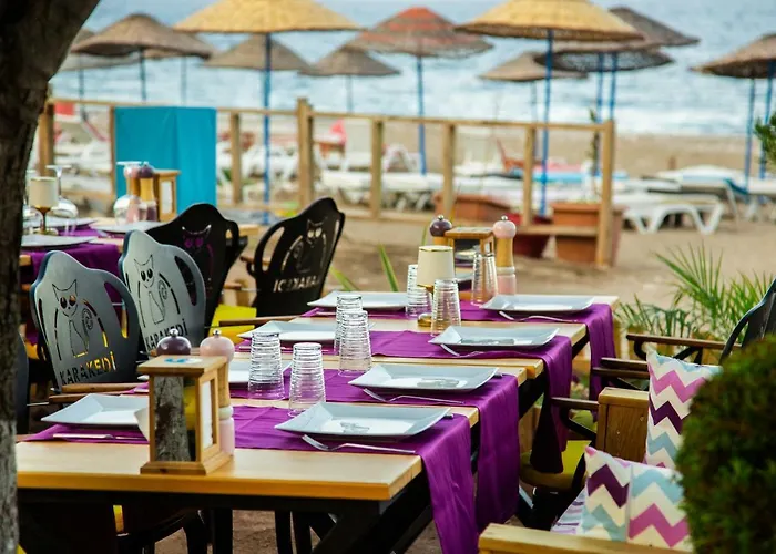 Kara Kedi Beach Bungalow Çıralı